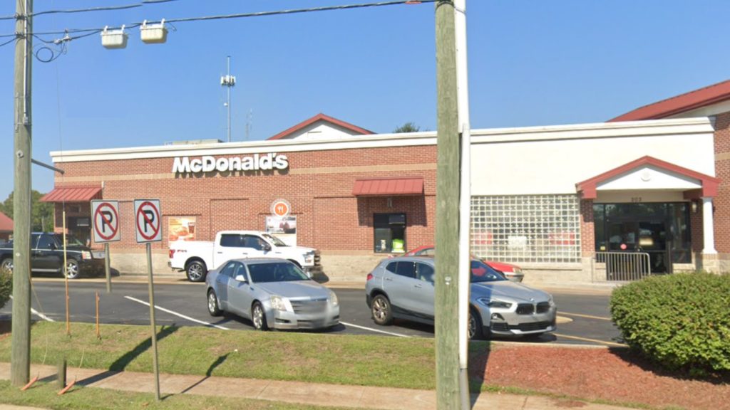 City Guide for Hinesville Georgia, 203 W Oglethorpe Hwy City Guide, EB-3 Visa green card jobs