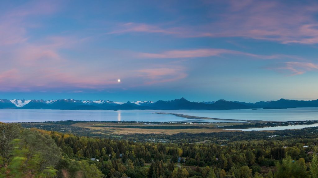 City Guide for Homer Alaska, 3656 Ben Walters Lane Homer Alaska City Guide EB-3 Visa green card jobs