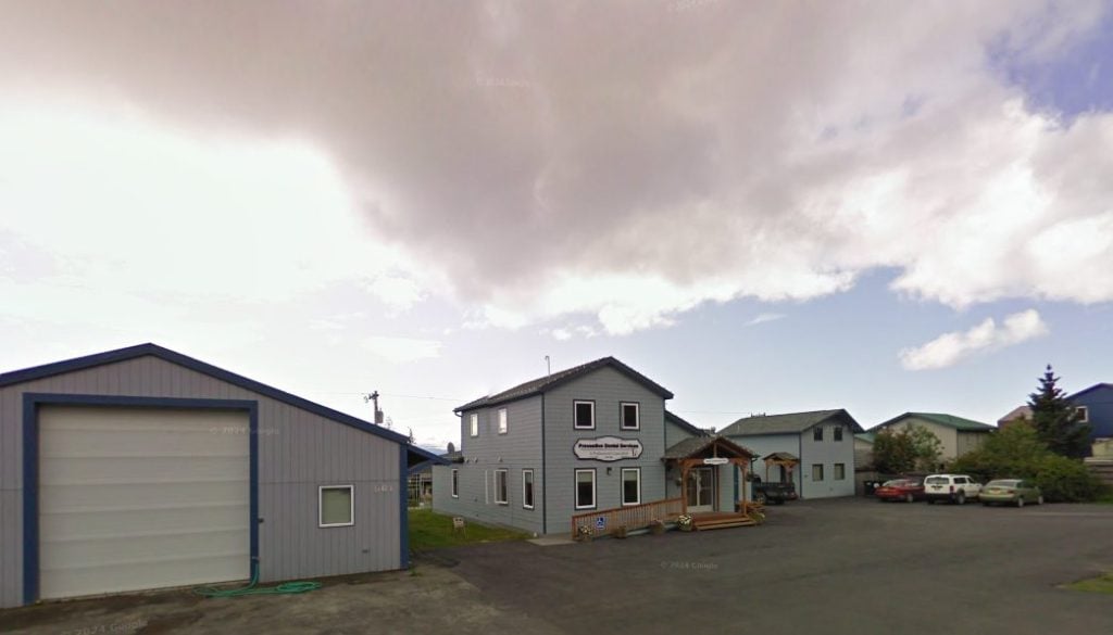 City Guide for Homer Alaska, 3656 Ben Walters Lane Homer Alaska City Guide EB-3 Visa green card jobs