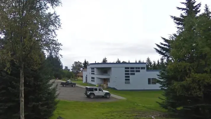 City Guide for Homer Alaska, 3656 Ben Walters Lane Homer Alaska City Guide EB-3 Visa green card jobs