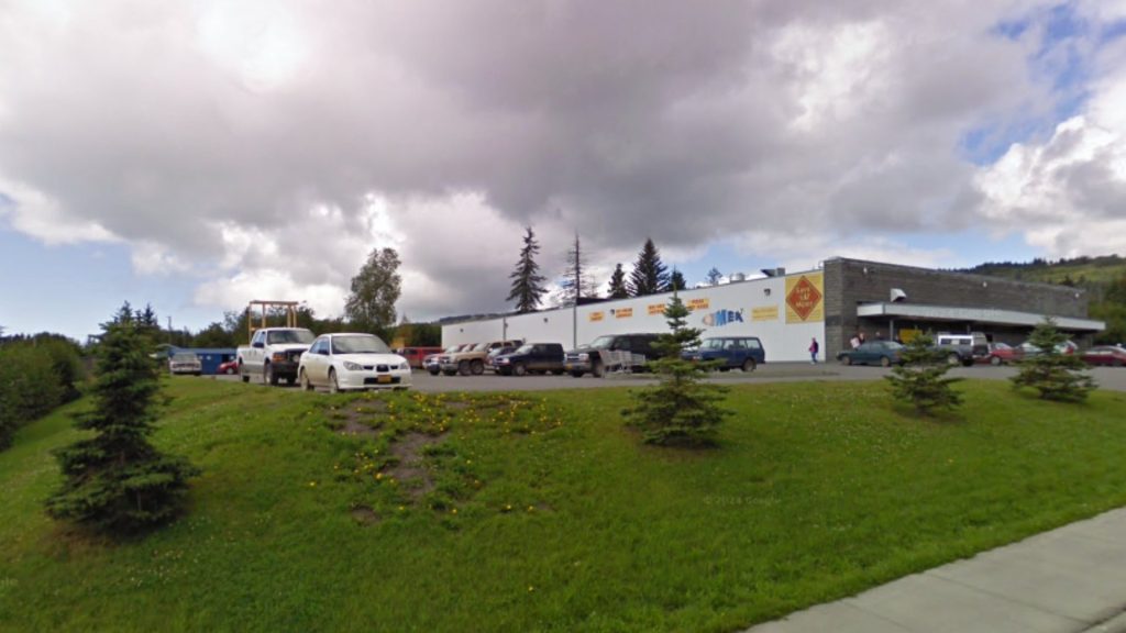 City Guide for Homer Alaska, 3656 Ben Walters Lane Homer Alaska City Guide EB-3 Visa green card jobs