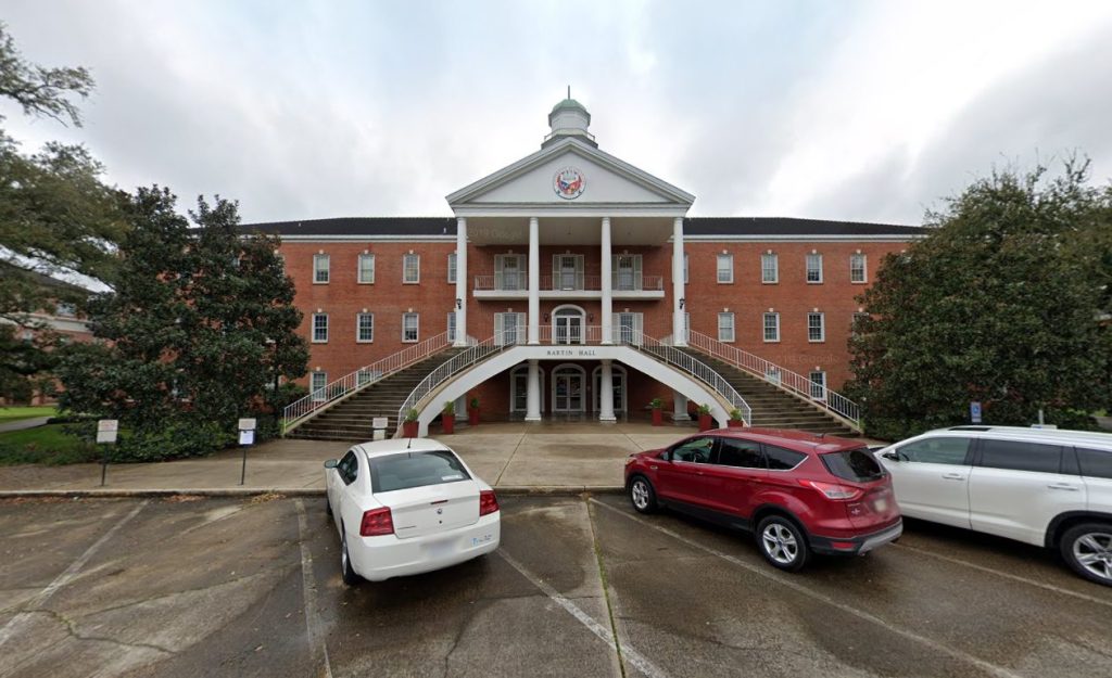 City Guide for Lafayette Louisiana, Lafayette Louisiana City Guide, EB-3 Visa green card jobs