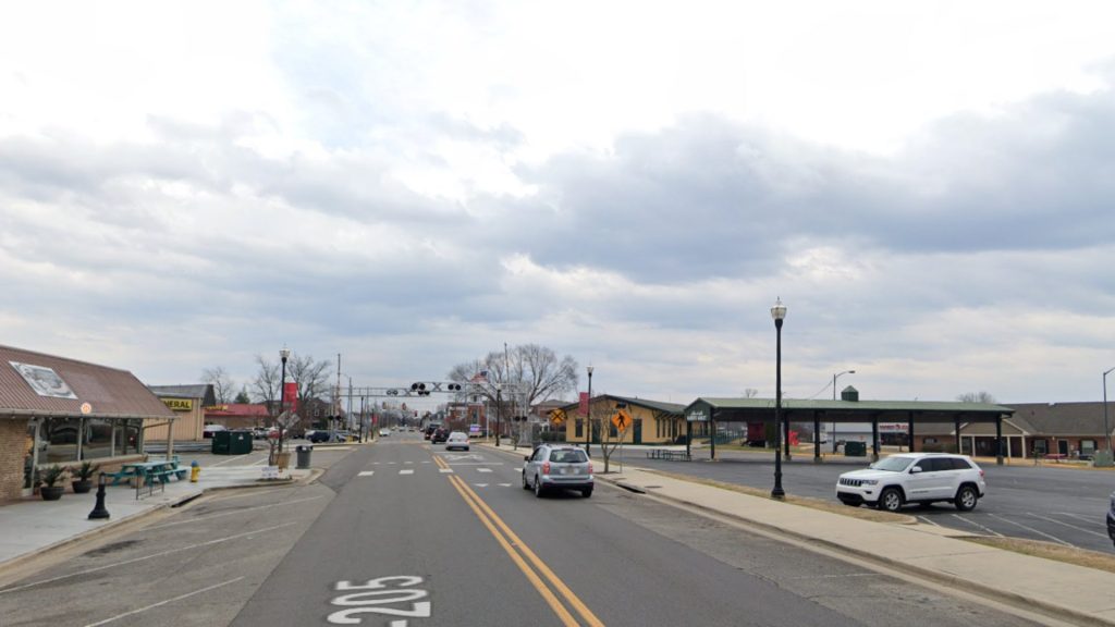 City Guide for Albertville Alabama, Albertville Alabama City Guide, EB-3 Visa green card jobs