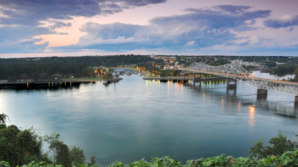 City Guide for Florence Alabama, Florence Alabama City Guide, EB-3 Visa green card jobs