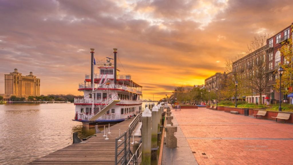 City Guide for Savannah Georgia, Savannah Georgia City Guide, EB-3 Visa green card jobs