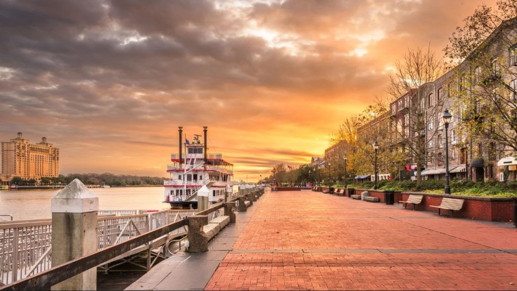 City Guide for Savannah Georgia, Savannah Georgia City Guide, EB-3 Visa green card jobs