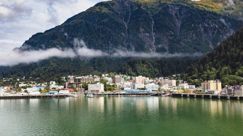 City Guide for Juneau Alaska, Juneau Alaska City Guide, EB-3 Visa green card jobs