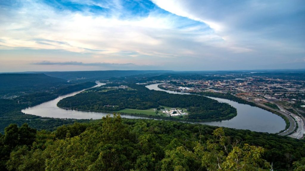 City Guide for Chattanooga Tennessee, Chattanooga Tennessee City Guide, EB-3 Visa green card jobs
