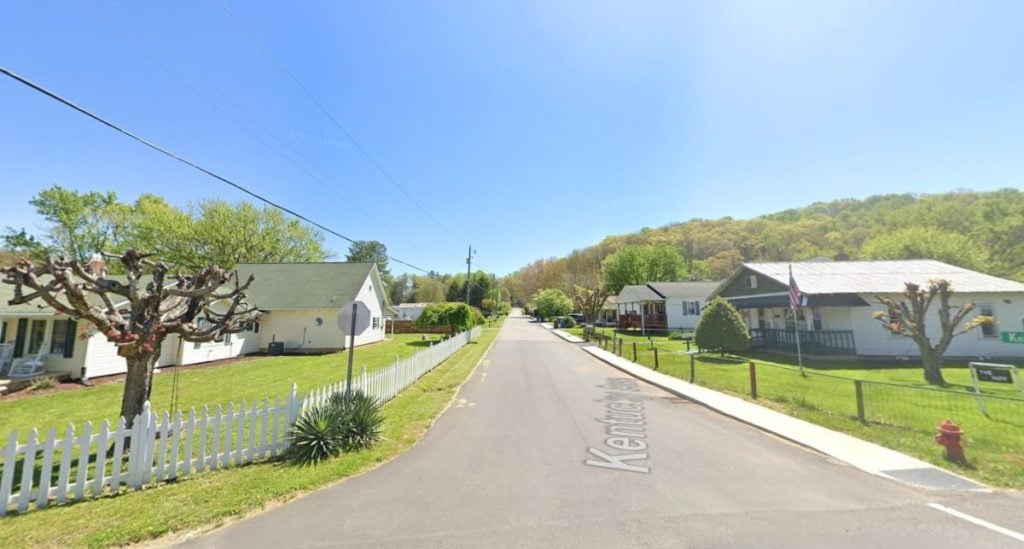 City Guide for Waynesville North Carolina, Waynesville North Carolina City Guide, EB-3 Visa green card jobs