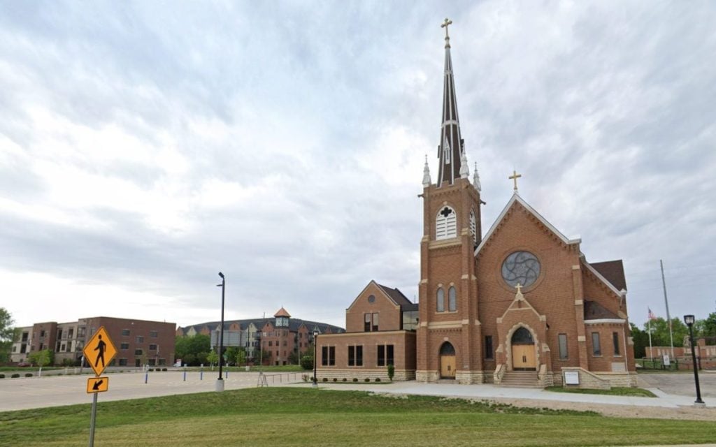 City Guide for Cedar Rapids Iowa, Cedar Rapids Iowa City Guide, EB-3 Visa green card jobs