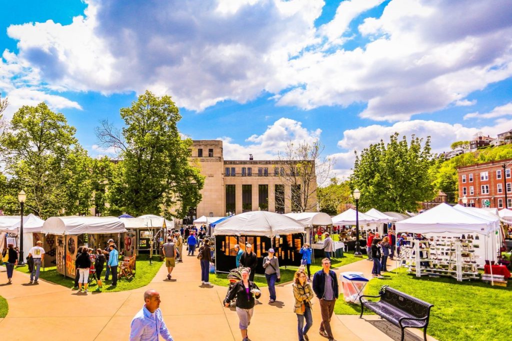 City Guide for Dubuque Iowa, Dubuque Iowa City Guide, EB-3 Visa green card jobs