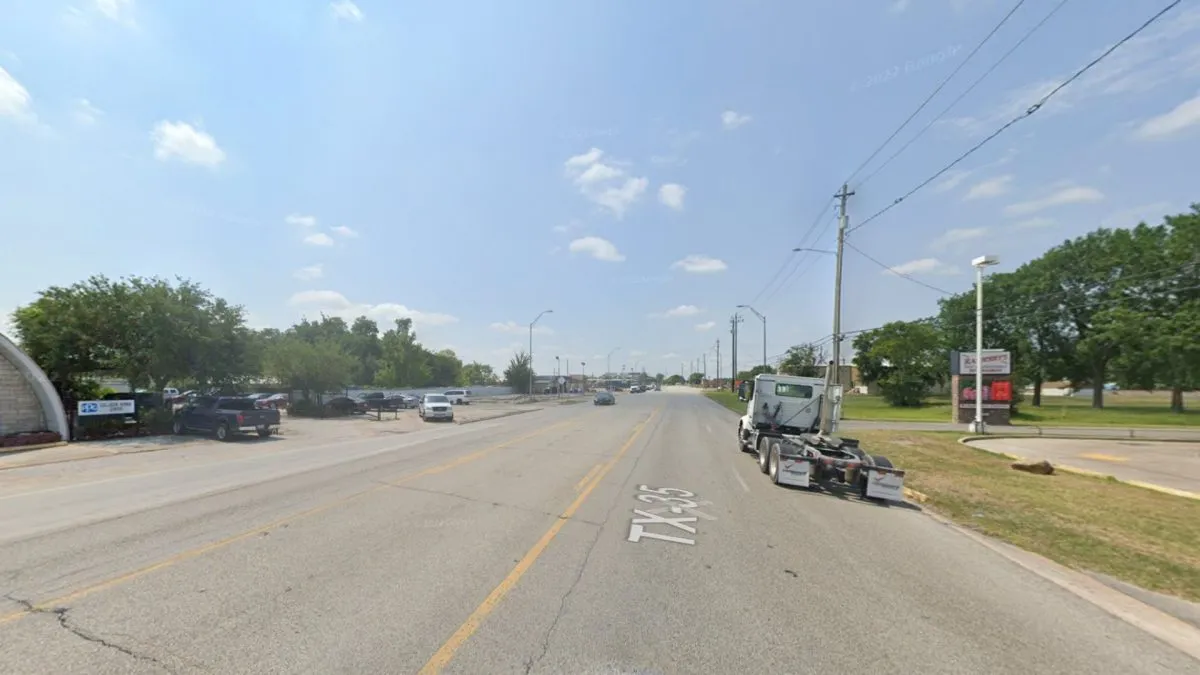 City Guide for Pearland Texas Pearland Texas City Guide EB-3 Visa green card jobs City Guide for Pearland Texas, Pearland Texas City Guide, EB-3 Visa green card jobs