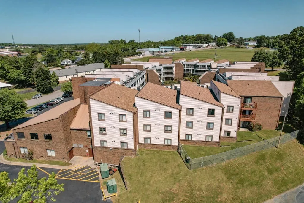 City Guide for Danville Virginia, Danville Virginia City Guide, EB-3 Visa green card jobs 